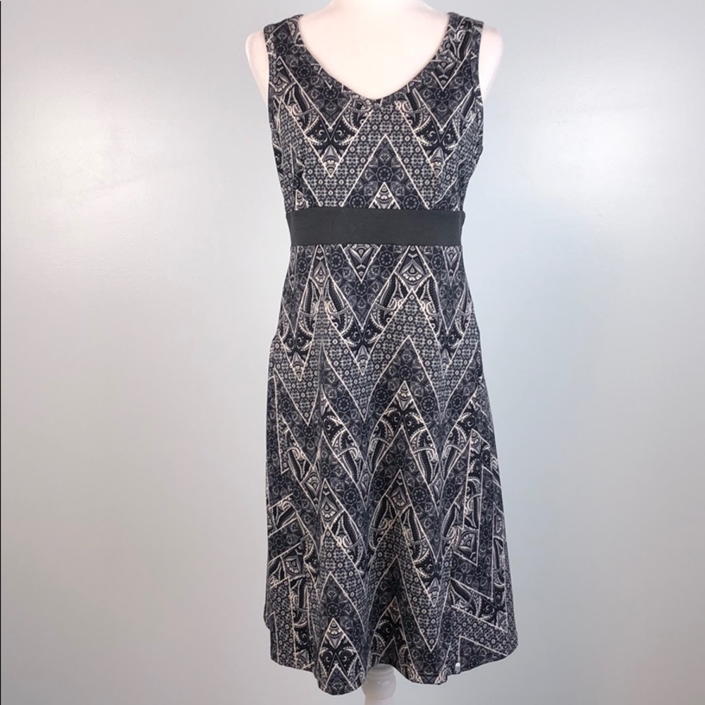 THE NORTH FACE Sleeveless Flashdry Dress